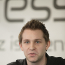 DDI0195-20120207.jpg