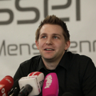 DDI0197-20120207.jpg