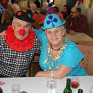 01_ Seniorenbund Faschingskr__nzle am 8_ 2_ 2012 _9_.JPG