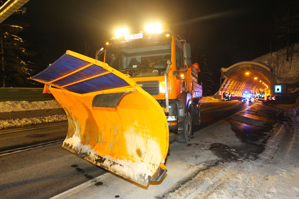 Unfall Dalaasertunnel07.JPG
