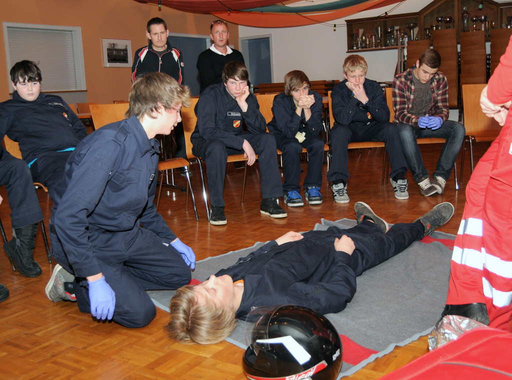 Feuerwehrj_ H__chst Kurs 08_02_2012 48_jpg-1328779704