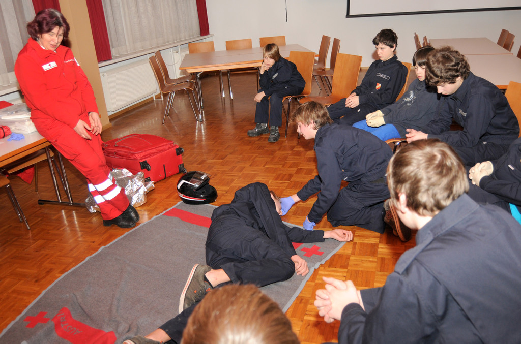 Feuerwehrj_ H__chst Kurs 08_02_2012 51_jpg-1328779726