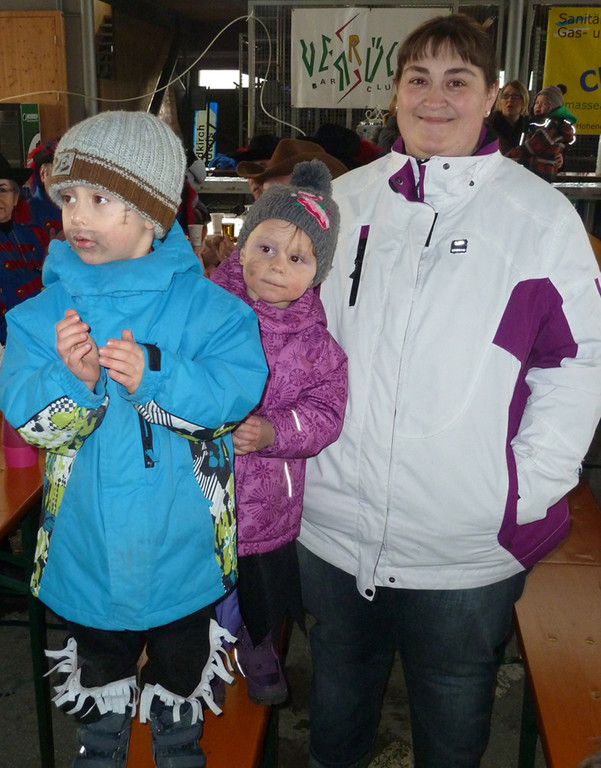 Narr33Kinder_jpg-1329036468