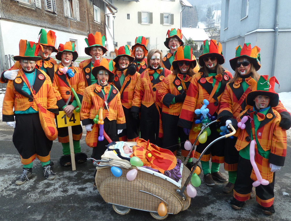 Umzug25Clowns_jpg-1329125396