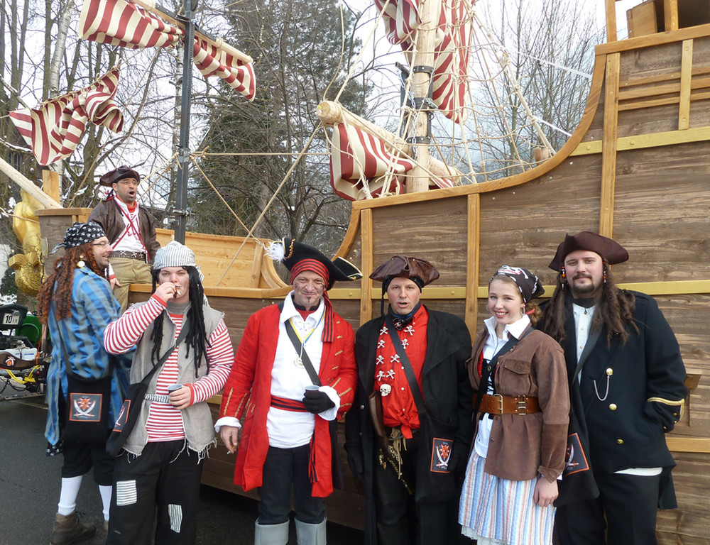 Umzug74Piraten_jpg-1329126020