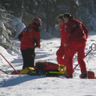 normal_040120101210uhrskiunfallgoetenrlaktivnews_20_25_.jpg