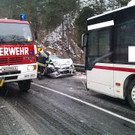15022012_PKW gegen Bus_B21 Oed _2_.jpg