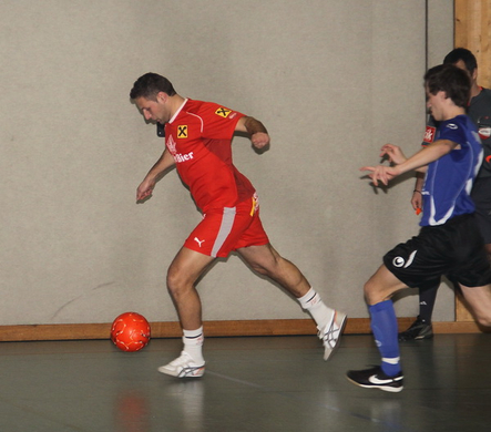 Wolfurt Hallenturnier Halbfinale 2  09 117.jpg