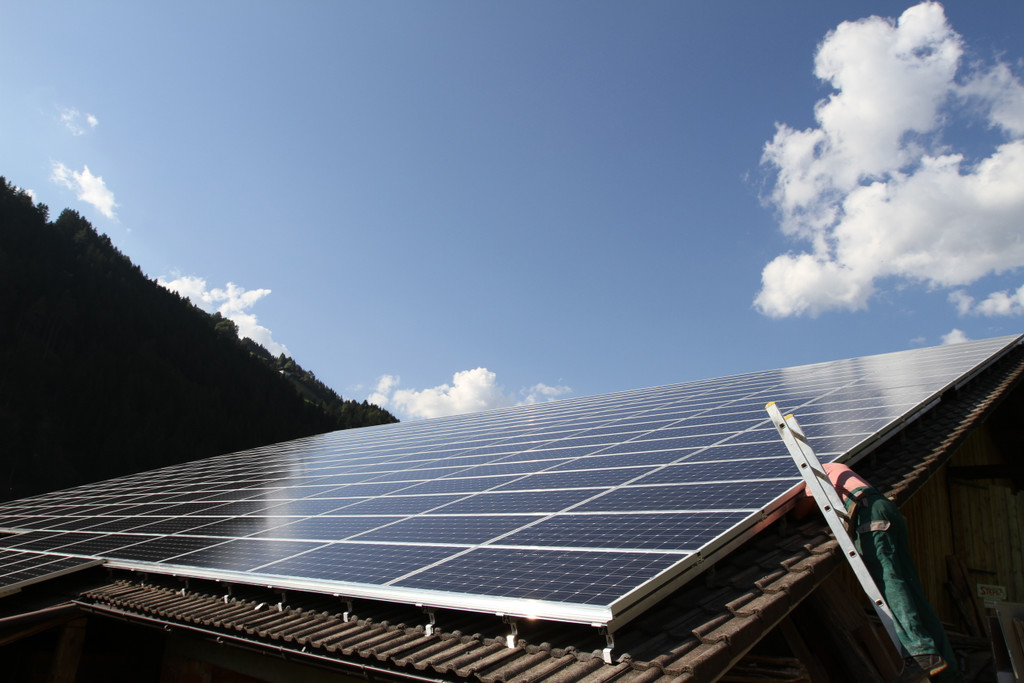ITC Solar Pressefoto04.JPG