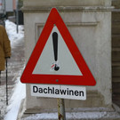 Dachlawinen in Sbg
