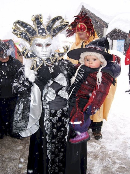 Fasching Partenen 9_jpg-1329661816