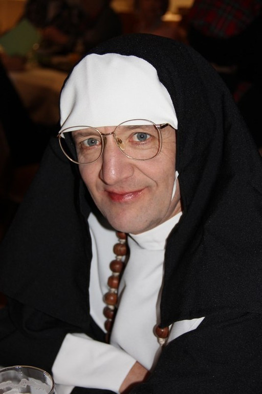 mini-bea_Pfarrball _20__JPG-1329680889