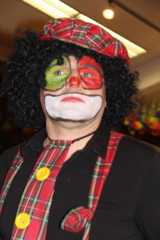 mini-bea_Pfarrball _40__JPG-1329680924