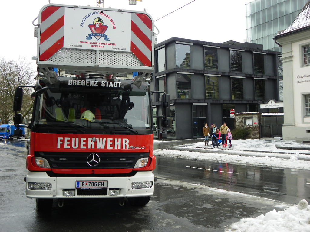 113_8391_JPG-1329693360