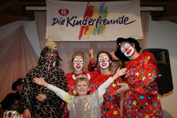 normal_19022012_fmt_kinderfaschingmaxglan_ta_005.JPG