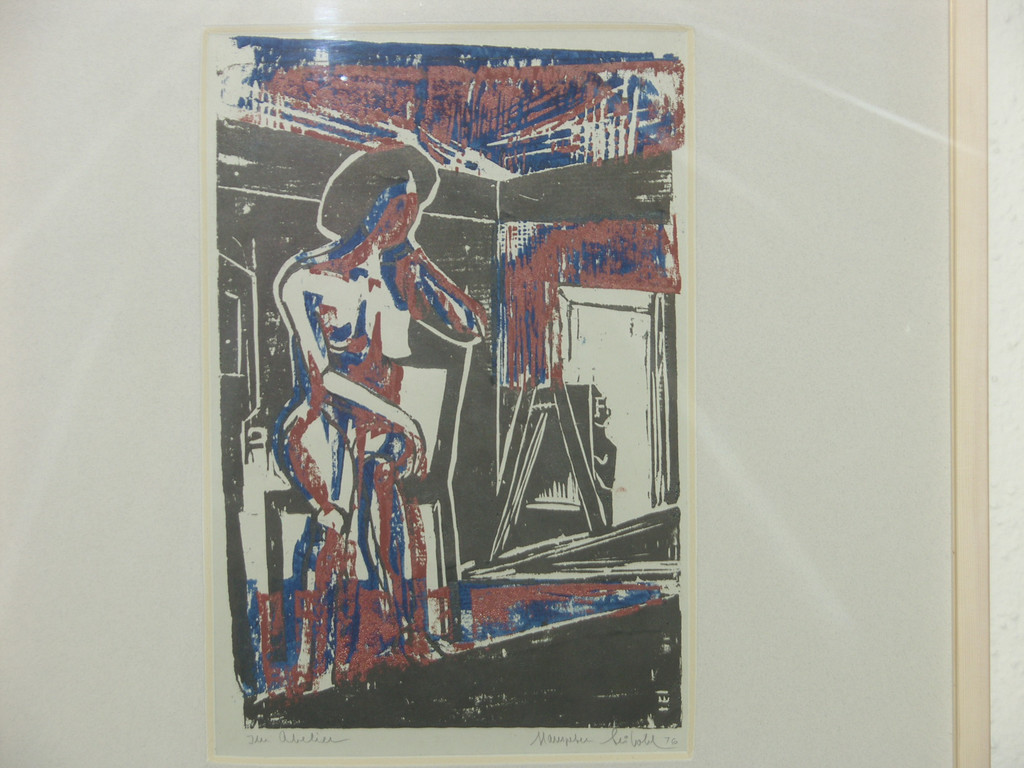 SH104572_JPG-1329729802