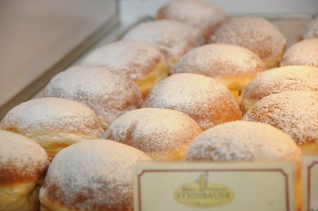 200212krapfen04003aktivnews025.JPG