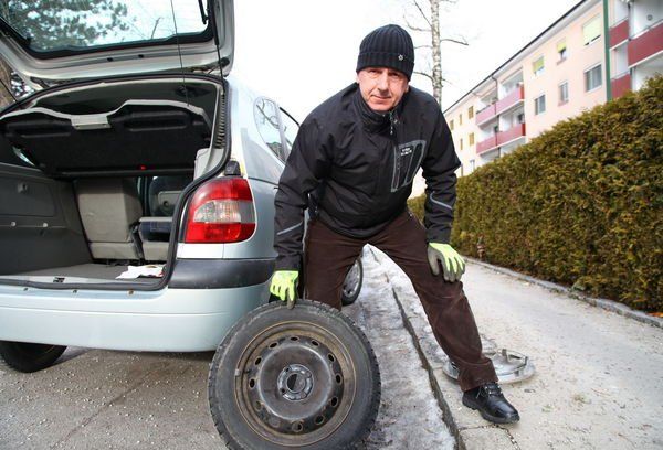 normal_23022012fmt_aufgestochenereifen_mw_02.JPG
