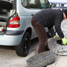 normal_23022012fmt_aufgestochenereifen_mw_06.JPG