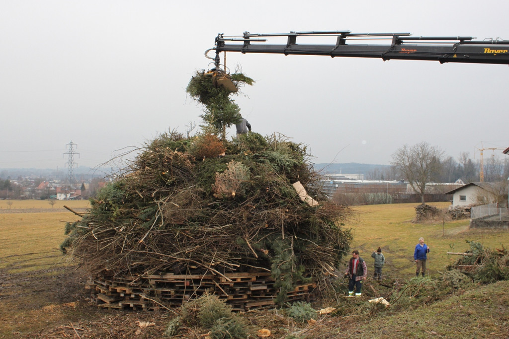 Funkenbauer an der Arbeit 2012 _2__jpg-1330179768
