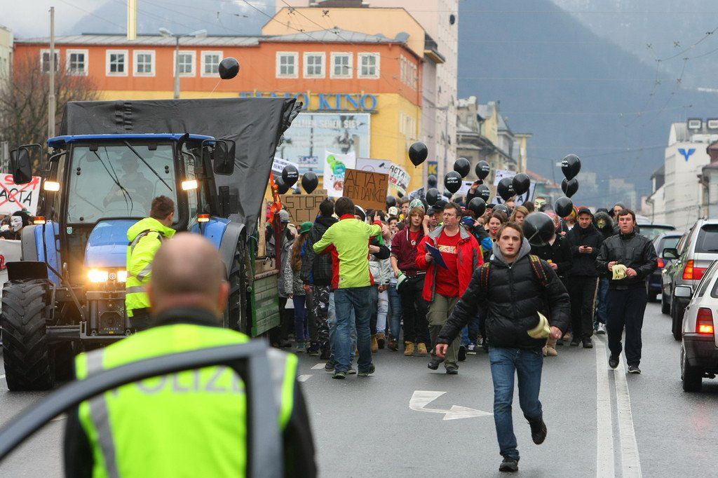 25022012actademoat05001aktivnews_25.JPG