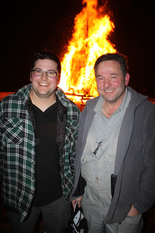 Funken BAEUMLE Abbrennen 2012 _1__jpg-1330250093