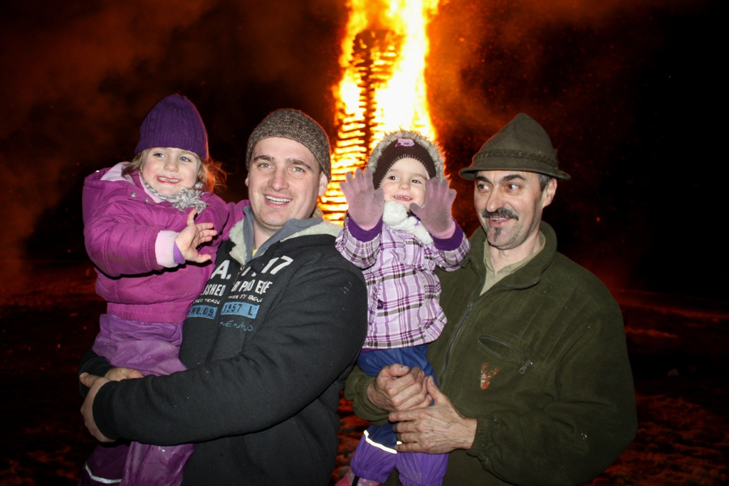 Funken BERG Abbrennen 2012 _1__jpg-1330293302