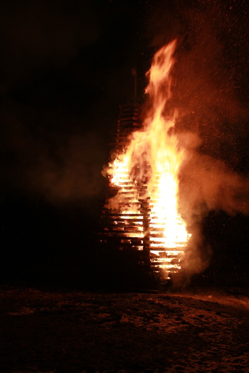 Funken BERG Abbrennen 2012 _22__jpg-1330293385