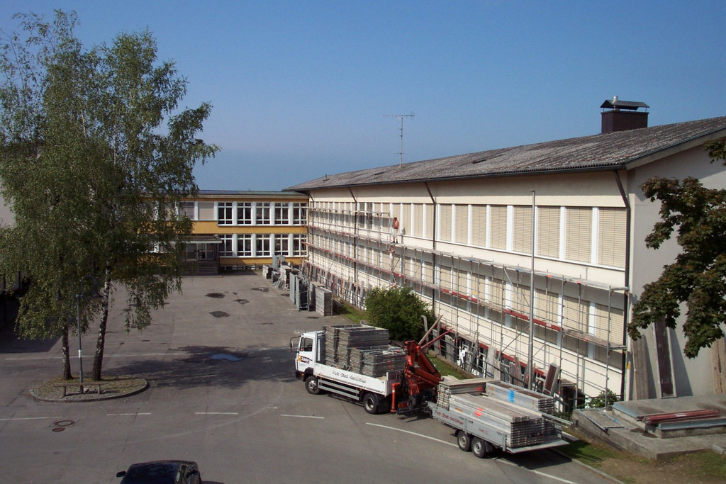 Volksschule-Ger__st -quer 8-02_jpg-1330293913
