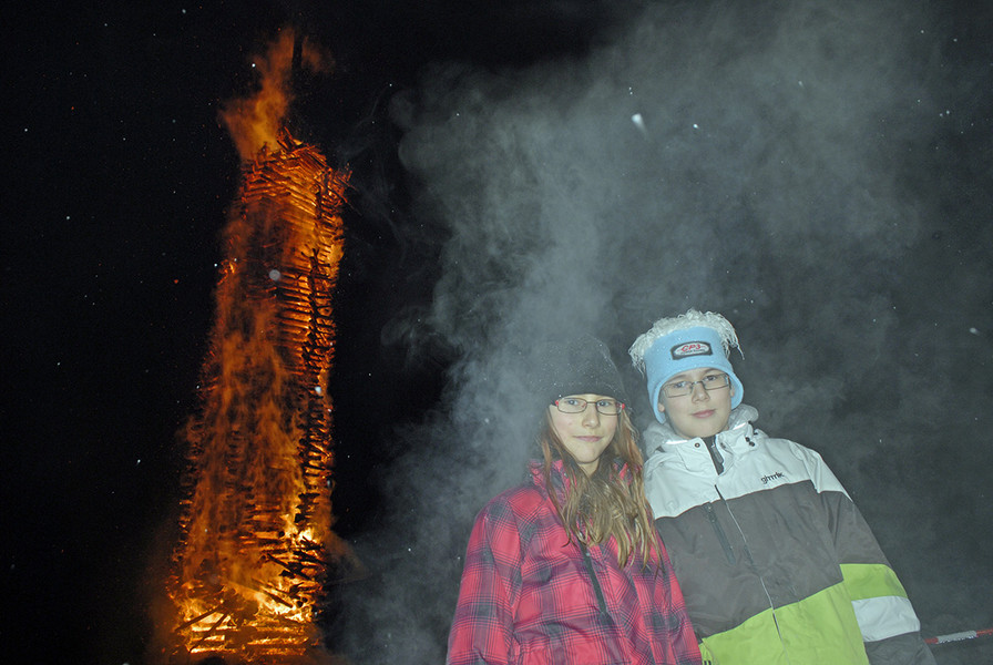 Funkenabbrennen in Gaschurn 2012 - 058 - Copyright by Gerhard Scopoli.jpg