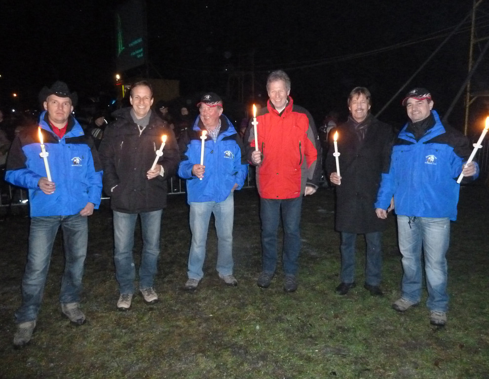 Schwefel13Promis_jpg-1330426009