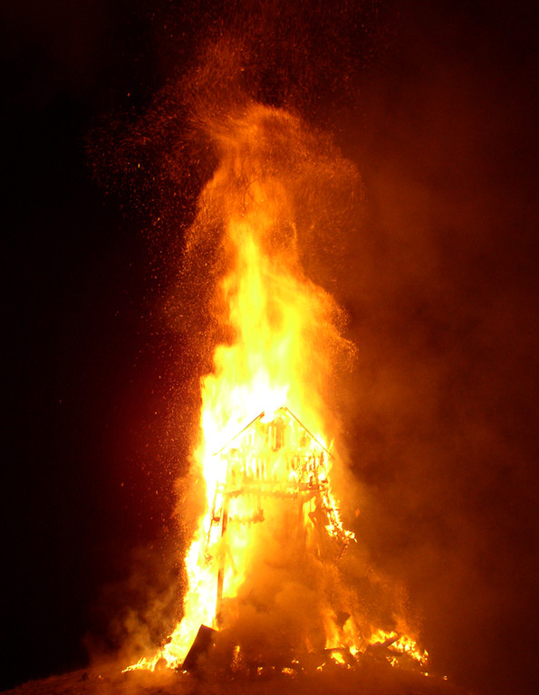 Summ1abrennt_jpg-1330429630