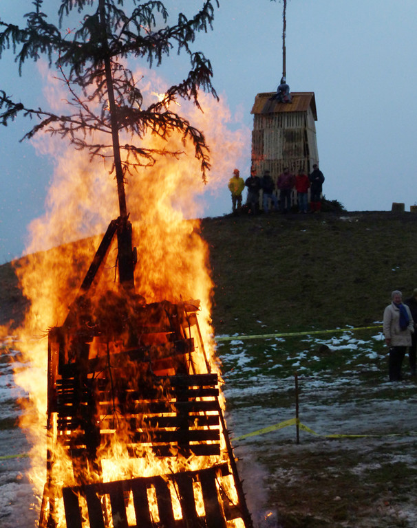 Summ4b_jpg-1330429745