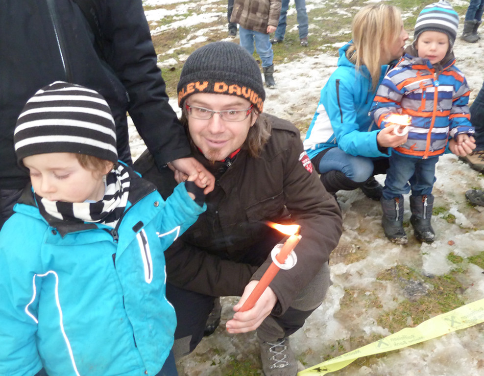 Summ6Fackeln_jpg-1330429865