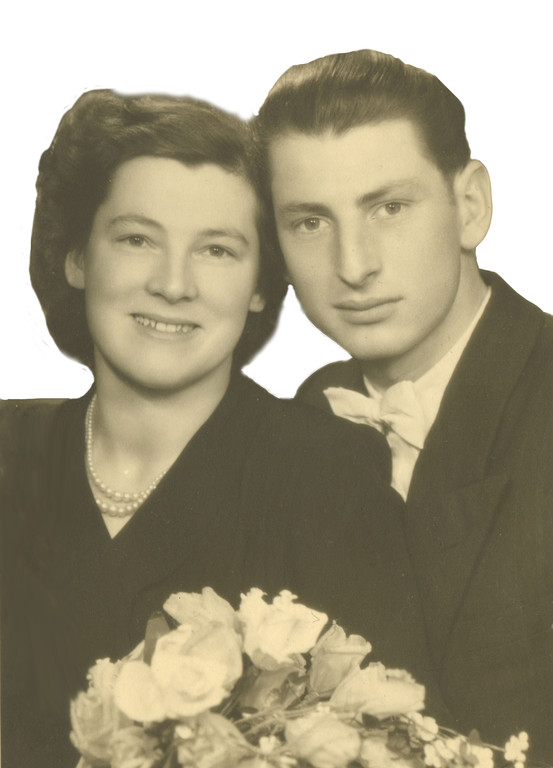 Hedi und Siegfried Ne__ler Hochz_1952_jpg-1330469982