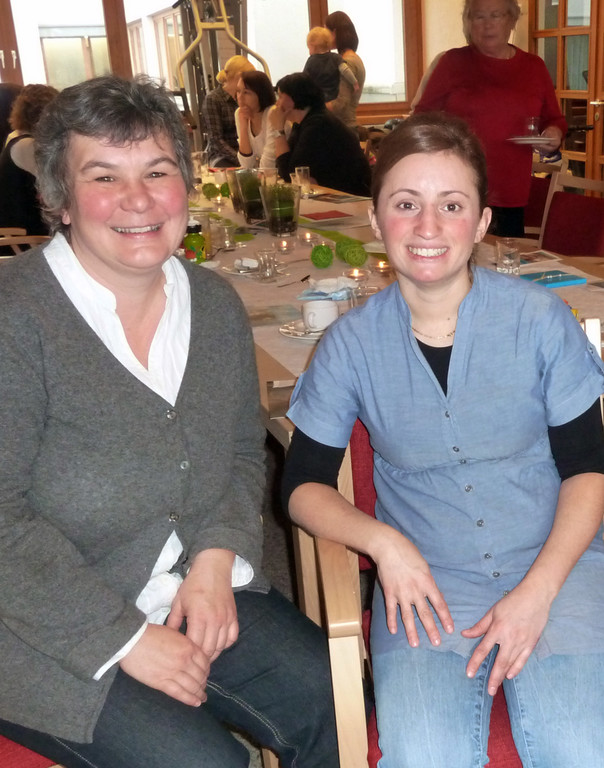 Frauen6Reis_Senay_jpg-1330528113
