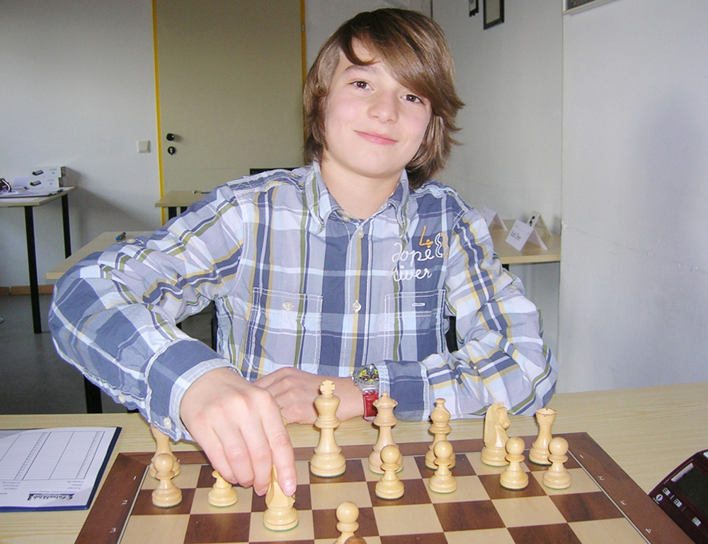 Schach9Leon_jpg-1330541607