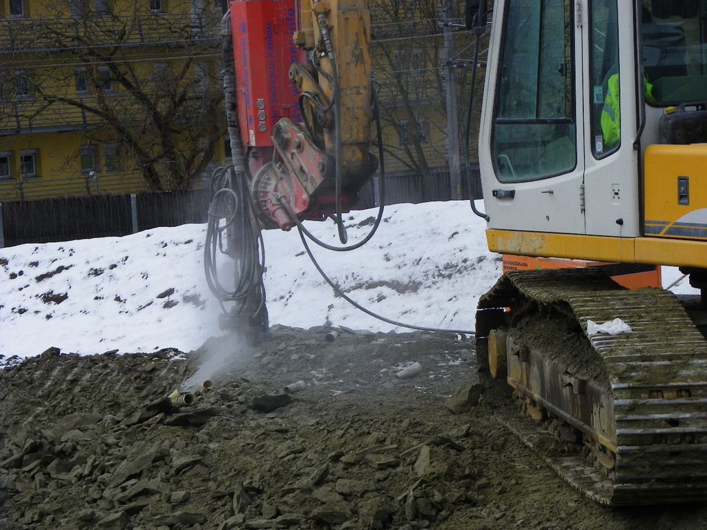 113_8422_JPG-1330553491