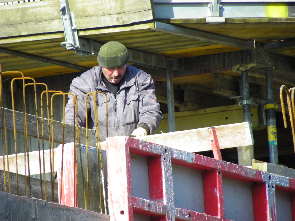 113_8449_JPG-1330555912