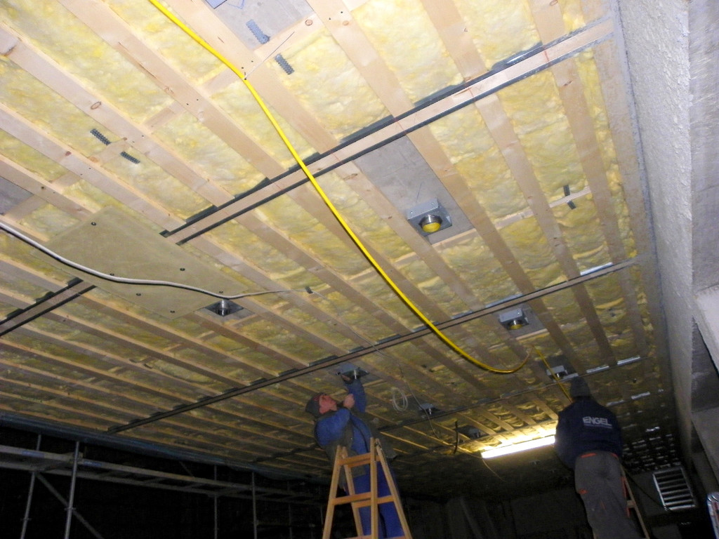 113_8350_JPG-1330556330