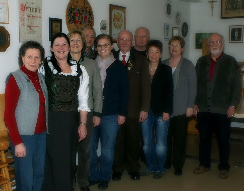 Vorstand_2012_GV_jpg-1330893426