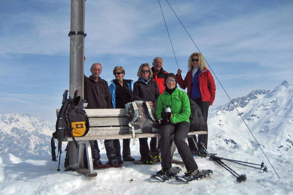 Schneeschuhwanderung 4_3_2012 Muttj__chle 004_jpg-1330953407