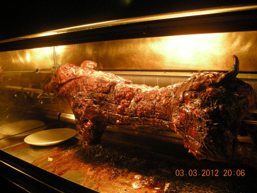 10 Spanferkel_JPG-1331102298