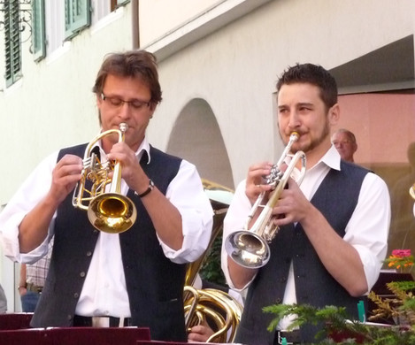 2011 2_JPG-1331151459