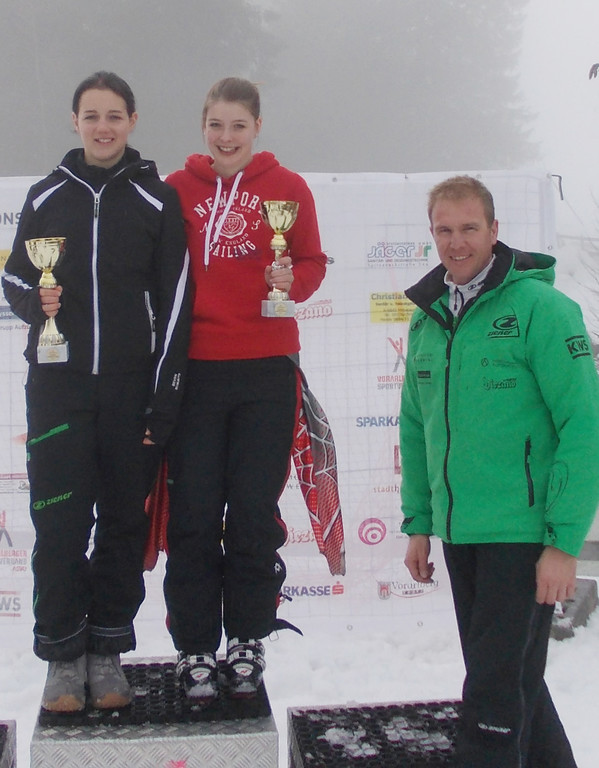Ski16Jugend2-w_jpg-1331494242