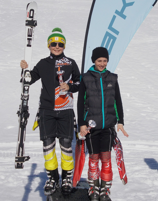 Schulski1_jpg-1331507231