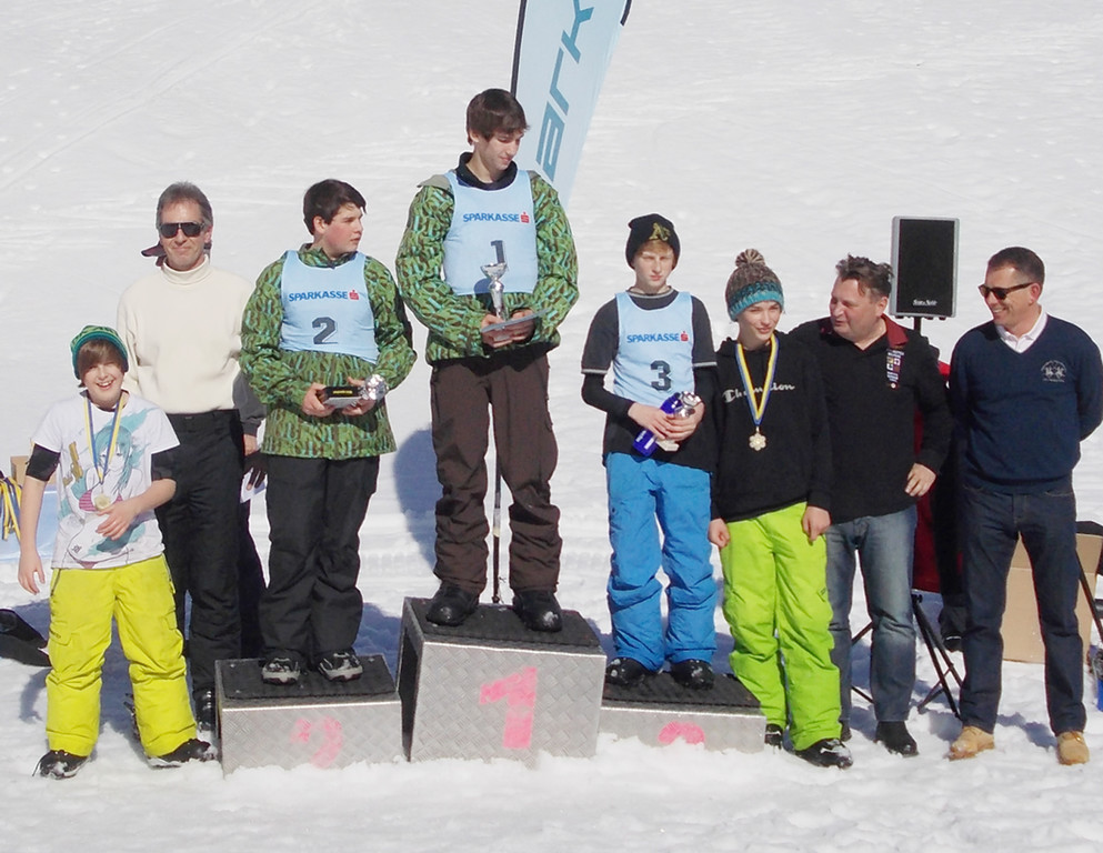 Schulski9b_jpg-1331507311