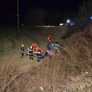 Unfall: Pkw überschlug sich und brannte im Bezirk Neunkirchen