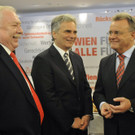 DDI0157-20120315.jpg