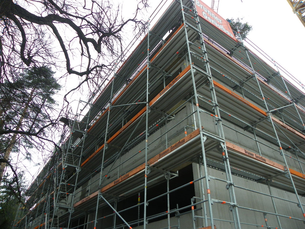 113_9922_JPG-1331941111